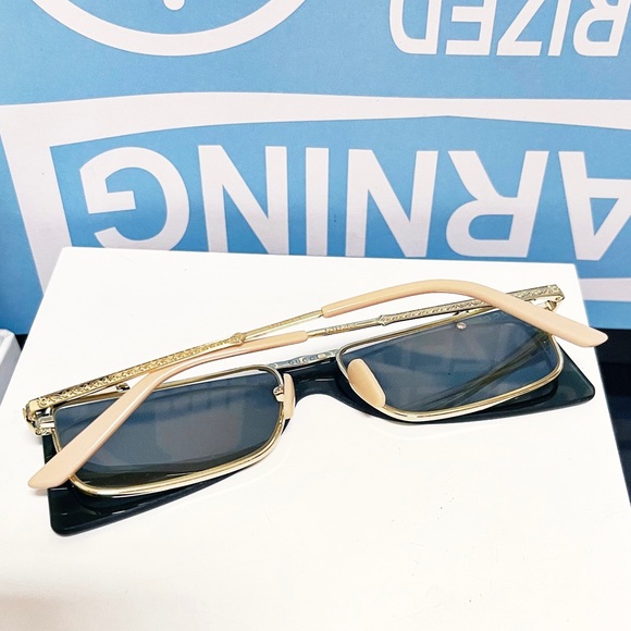 Authentic Gucci 56MM Flip-Up Rectangular Optical Unisex Sunglasses - Picture 10 of 13